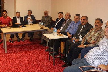 kirsehirli-egitimciler-derneklesiyor2019-03-16-193346